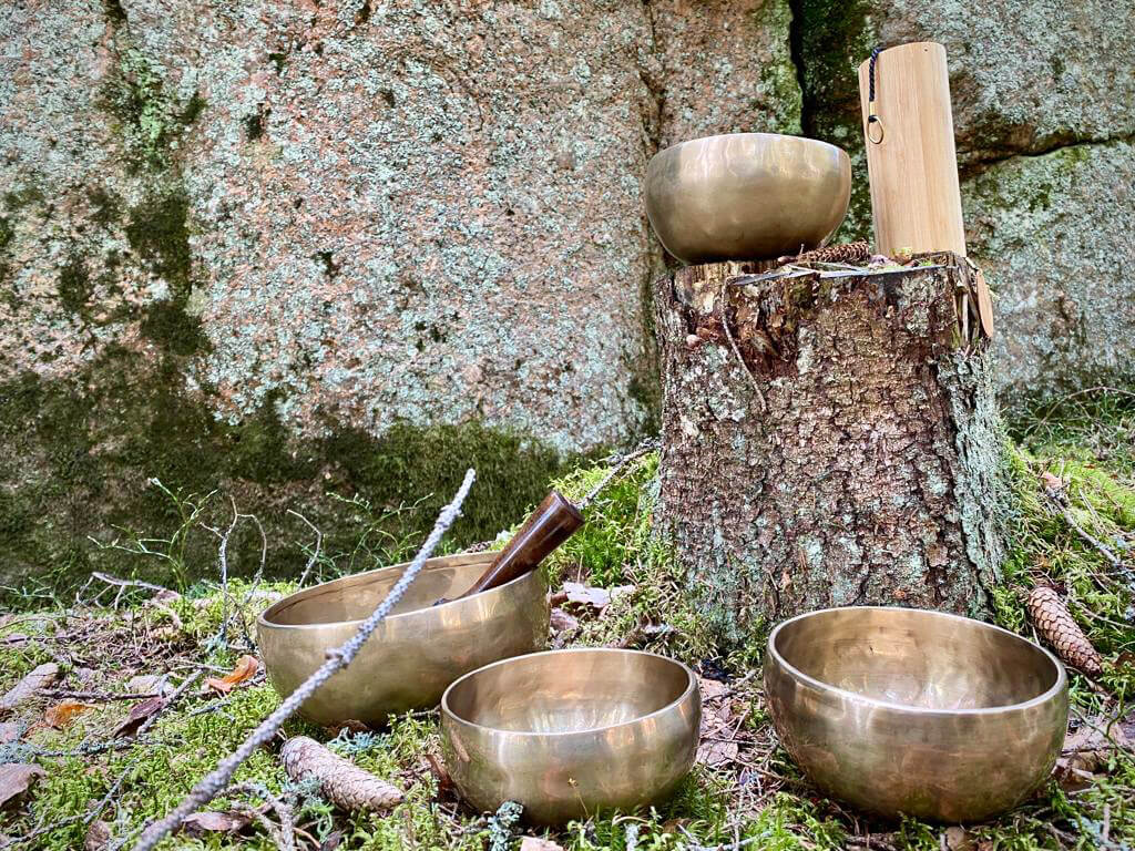 Äänimaljarentoutus (ulkona)