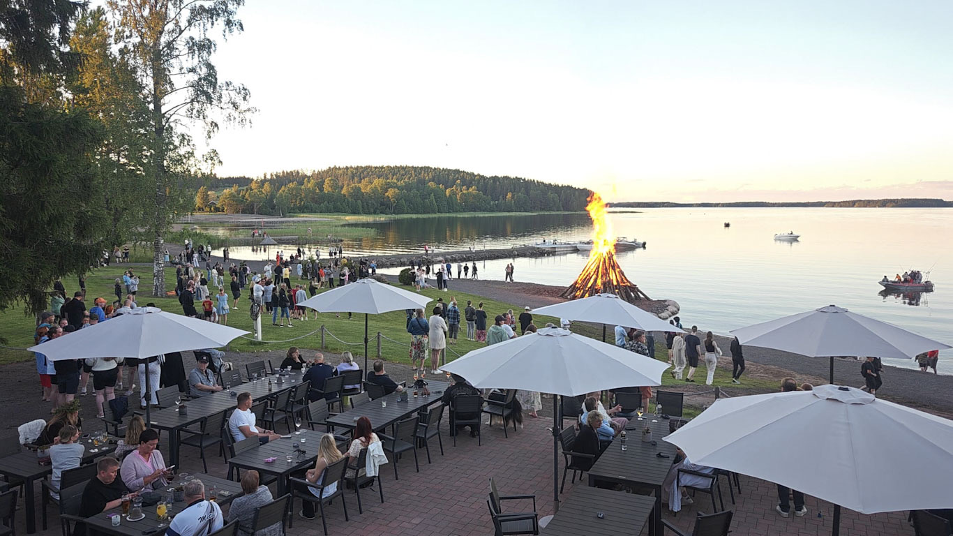 midsummer at radalla resort