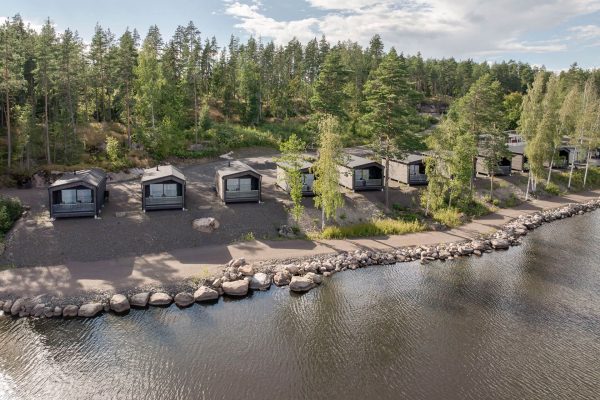 3C06F7C6-31FD-4DC3-B926-C71AD6487DF4