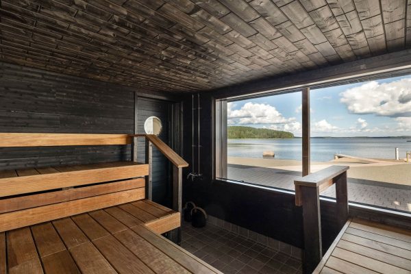 93379B25-D3A4-4617-A9B6-A3034E69A2F1